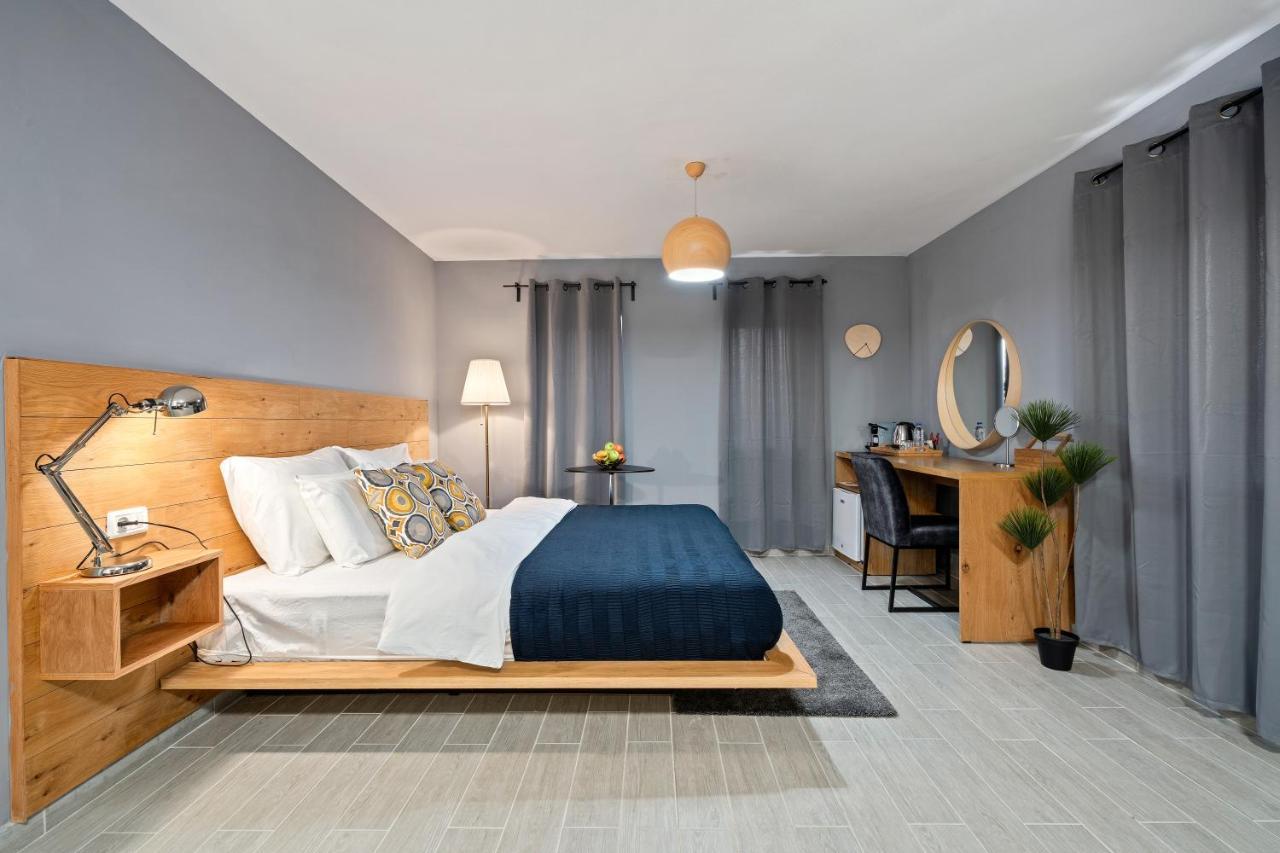 Hotel La Finca - Luxury Suites Hotel Беэр-Шева Экстерьер фото