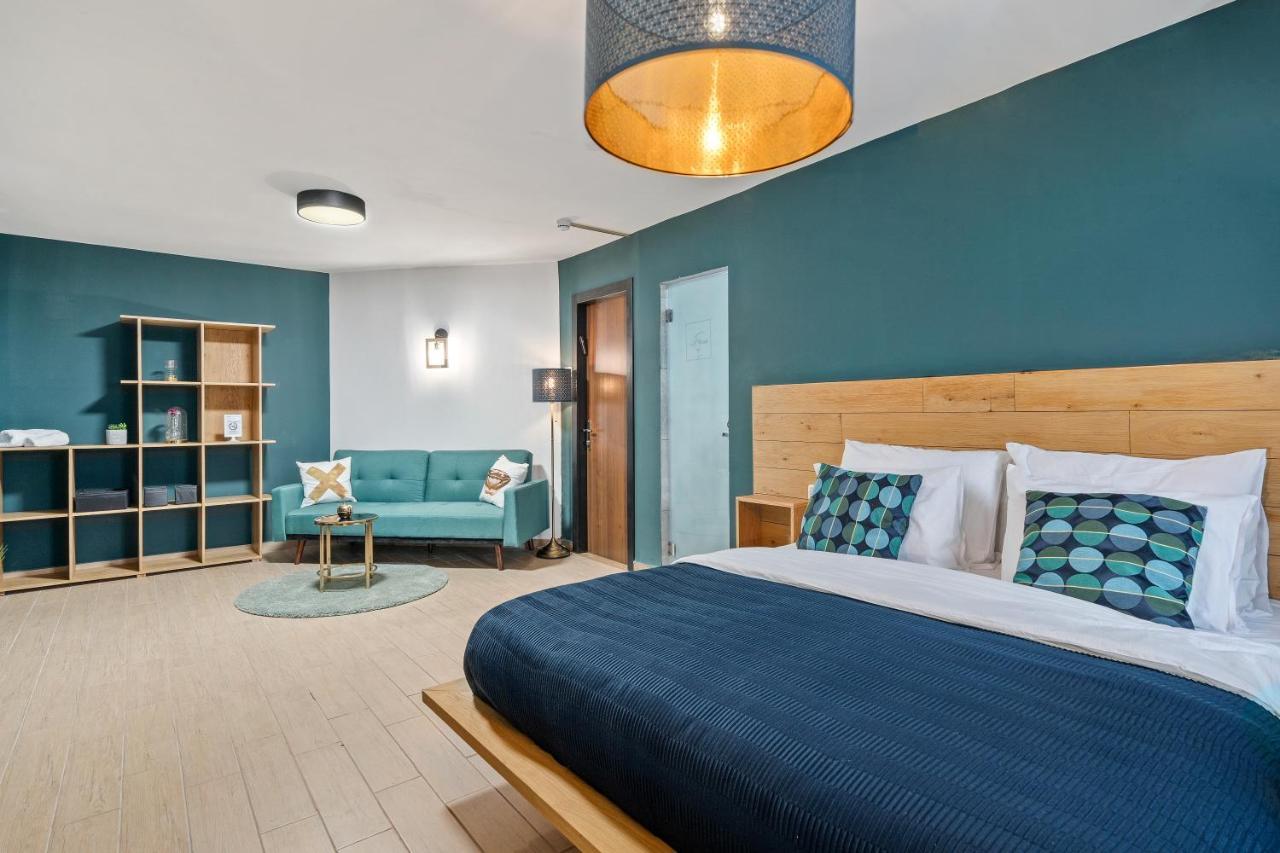Hotel La Finca - Luxury Suites Hotel Беэр-Шева Экстерьер фото