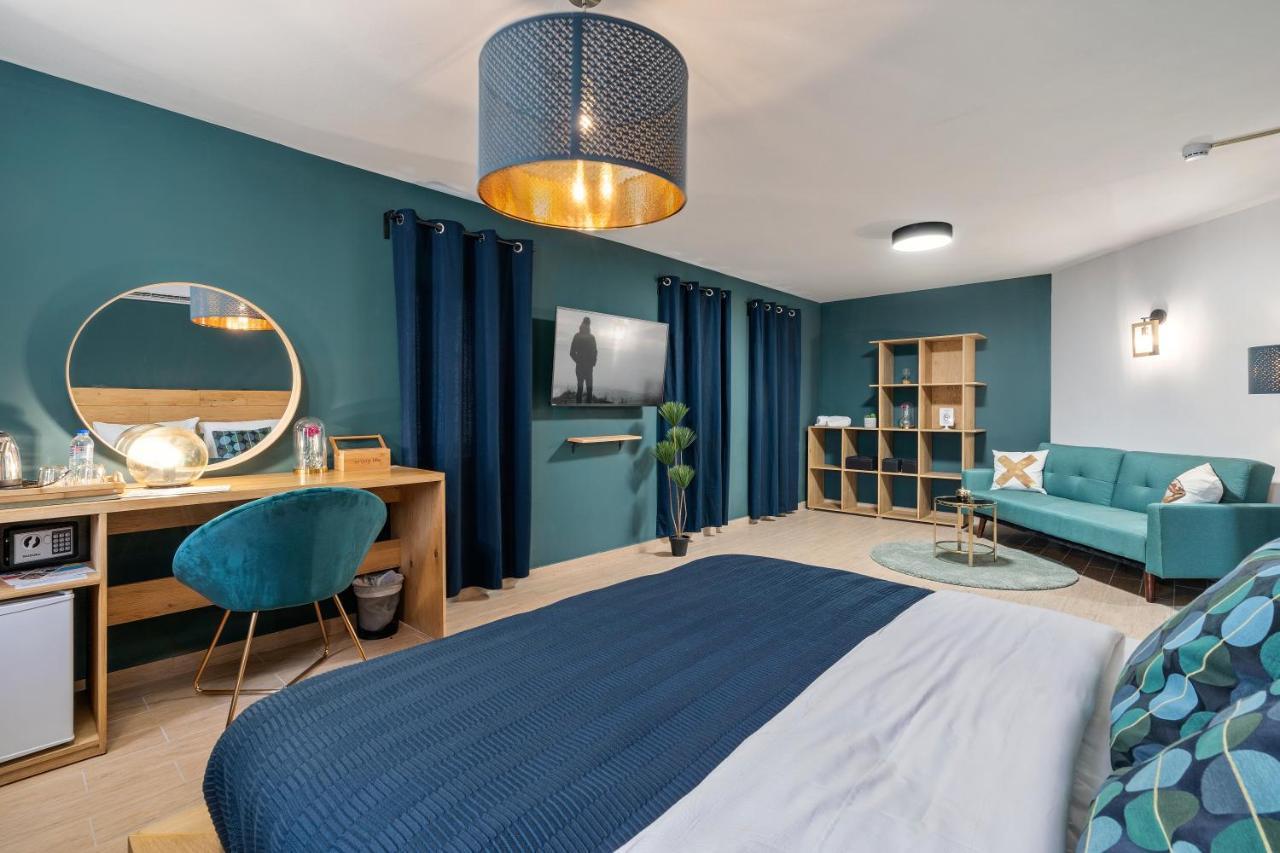 Hotel La Finca - Luxury Suites Hotel Беэр-Шева Экстерьер фото