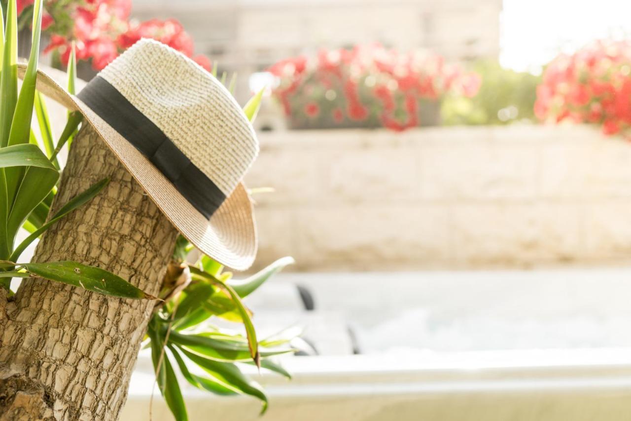 Hotel La Finca - Luxury Suites Hotel Беэр-Шева Экстерьер фото
